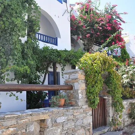 Nostos Studios Aegiali Chambre photo